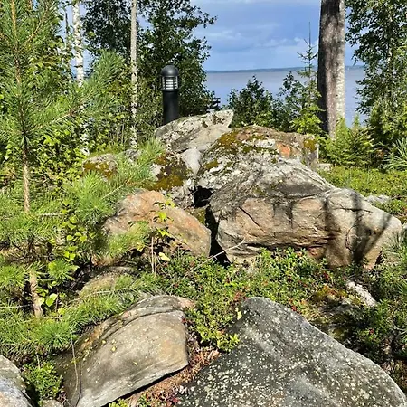 Saarilandia Huvilat *